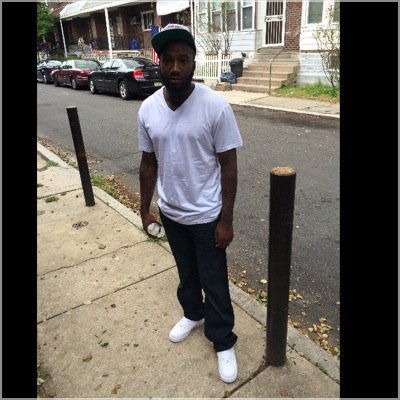 LIFE IS WHAT U MAKE WHEN THE JUDGES TRYNA TAKE IT THEY SAID I WAS LINKED LIKE A BRACELT NOW IM BACK THEY GOTTA FACE IT!! GANGSTA ESSENTIALS AND DRAMA MIXTAPE!