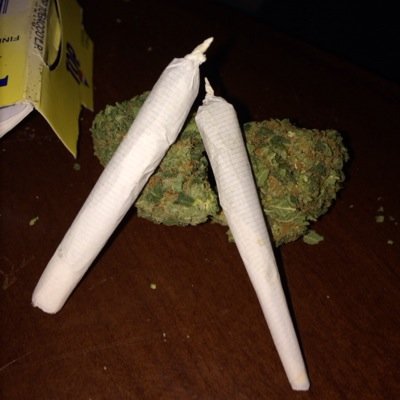 Male/18/daily toker/Click follow to take a journey into my ill mind on cloud 9