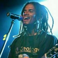 Trechos das músicas da Banda brasileira de Reggae @natirutsoficial
Dono: @LeeOcalasans