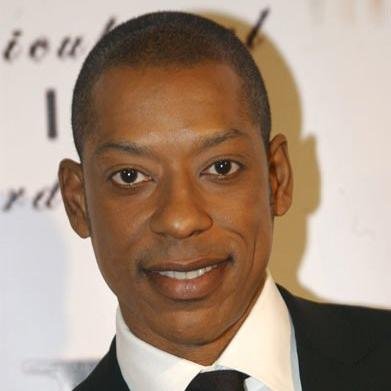 The little black boy from Everybody Hates Chris. Solagne Knowles. Orlando Bloom. The black Jeff Goldblum. Isaiah Washington. Mos Def. I follow myself back.