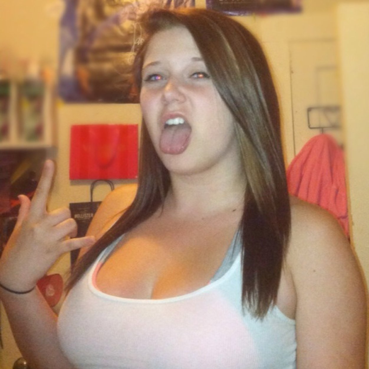 Delainy(: