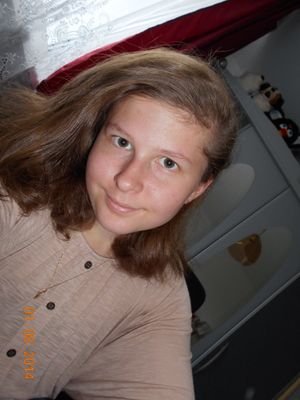 16 // #don't trust a pretty girl with an ugly secret.