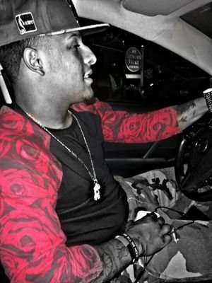#Rdg #JetLife to the next . #TeamTatted #TeamFollowBack #FootballSwagg wallin in the hood ima beast in the streets they call me robin in the hood...