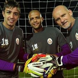 FootyProfessor's profile picture. Football = Life | #GALATASARAY |