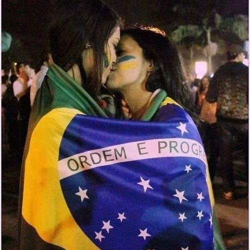 Ser lésbica não é questão de aparência, mas sim de sentimento