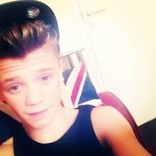 *Bars And Melody FOLLOWED ME 9.9.14, Overload FOLLOWED ME 11.9.14, Harvey FOLLOWED ME 23.8.14, The Pow Pow Girls, Blair, Dan* ALPHADOG FAMILY FOREVER xxx