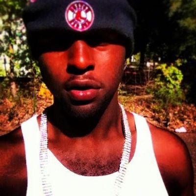 Im Fromm Louisiana ✈To Tampa  I Keep It 1000 Were Eva I goo Im Soo 100 I Get Dem Hunnits in evr State 
RipToMyLilGangster 
Follow  I Follow Back