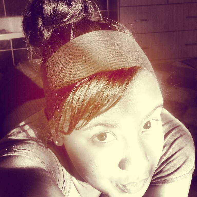 I'm crazy I'm random I love the Lord Jesus*{hockey, food, fitness, music & dedication}☆
