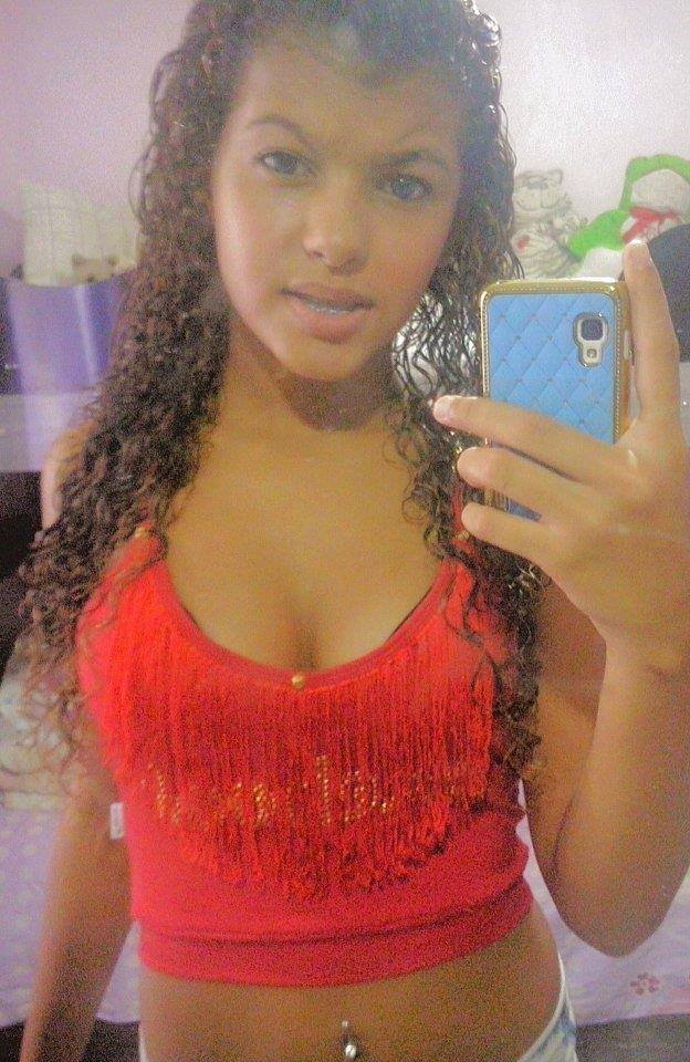 -' Só não se esqueça , eu também sei pisar , sei ignorar , e principalmente sei esquecer