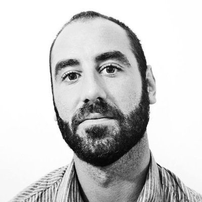 Experienced Graphic Designer, enjoying life, exploring & capturing the landscapes of Australia.