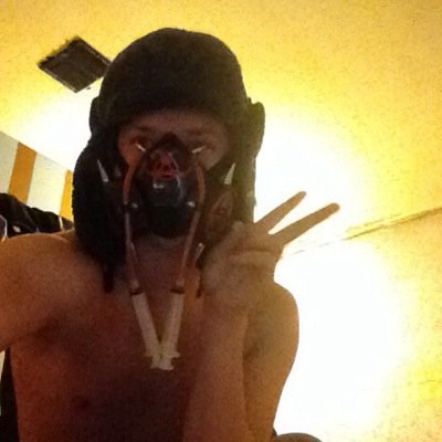 Profile Picture of Mykael Eric Redwood (@the_fallin_king) on Twitter
