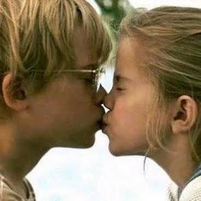 ¿Quieres declararte de manera anónima a alguien de Navarra y no te atreves? Mándanos un mensaje privado con tu declaración y la haremos pública. ¡Viva el amor!