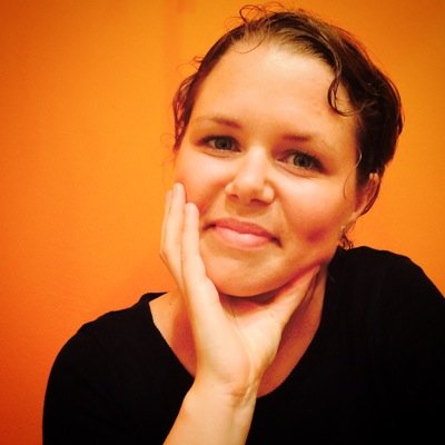 Discovering and developing human-centered businesses with research and creativity. 

UX Designer, from Hyper Island, PhD