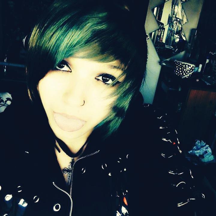 Hat, Coffee, eyeliner, tumblr, Music,hair dye. Perfect.