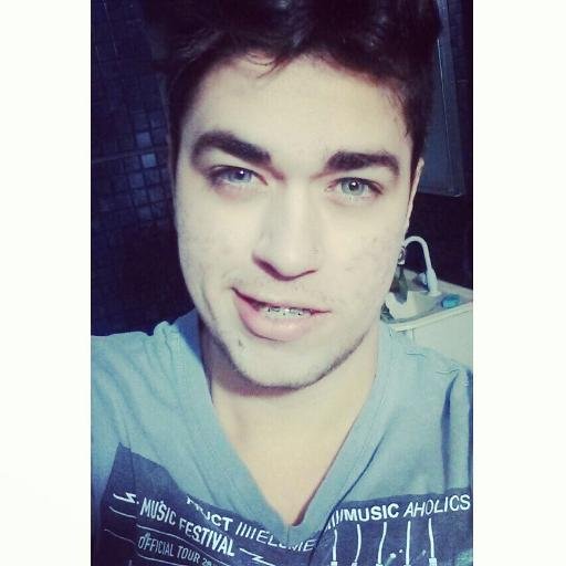 19 anos , Escorpião , Interior - SP , Em um relacionamento sério .