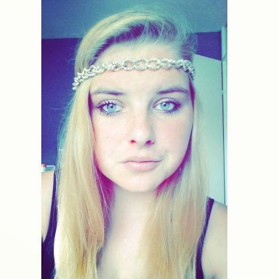 16jaar//christen//feyenoord//single
