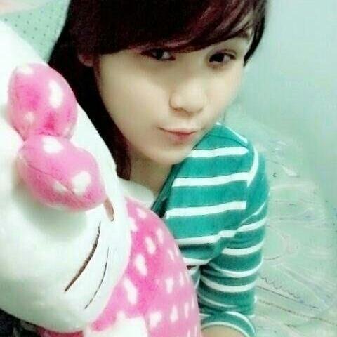 simple,, gue seneng temanan sama anak2 yg sopan dan gokiLLLLL. so uda paham lu pada ya :)