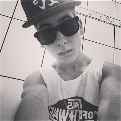 16 anos , Boylieber,  solteiro,  skatista