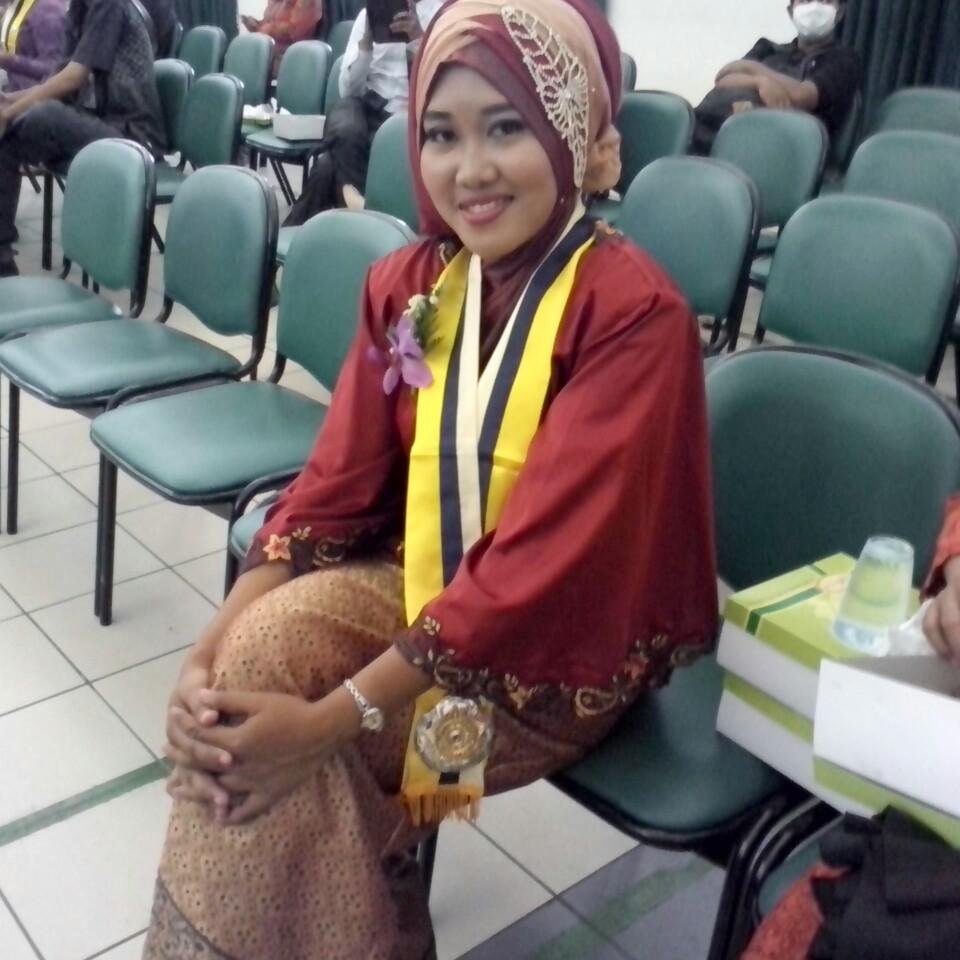 wanita bijak adalah wanita yg mampu mengutamakan prioritasnya//Complicated Relationship// 
PIN : 73F04519