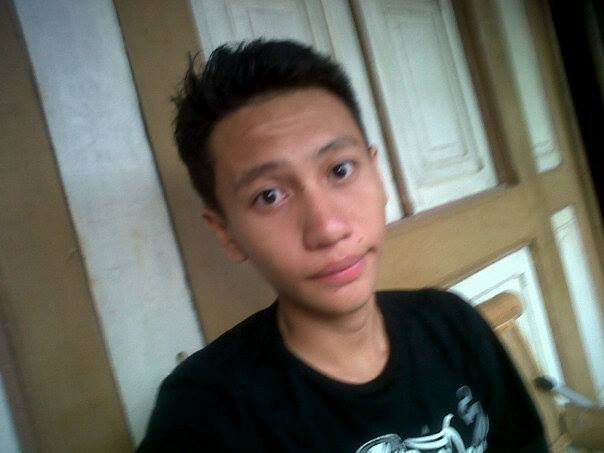 Butuh teman curhat :(