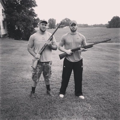 Notre Dame College Offensive Tackle #51
ΜΟΛΩΝ ΛΑΒΕ