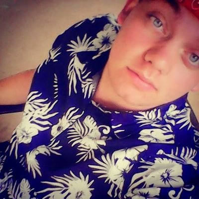 hi guys hmu some time if you want to chill