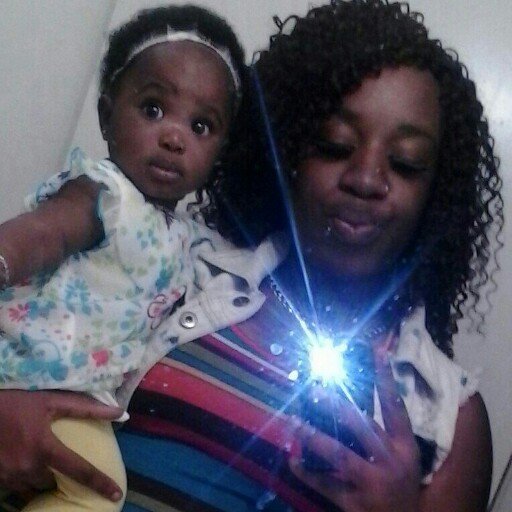 MINDING MINES!! #free my boy@crazzi_chris  #motherFirst #dreamChaser {RBN/RGN} *0117 12*112713*