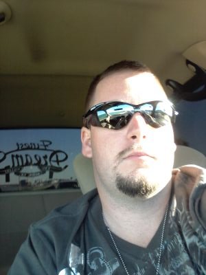 name is zach i play COD LoL Starcraft and Minecraft... add me on Xbox or whatever if you wanna play