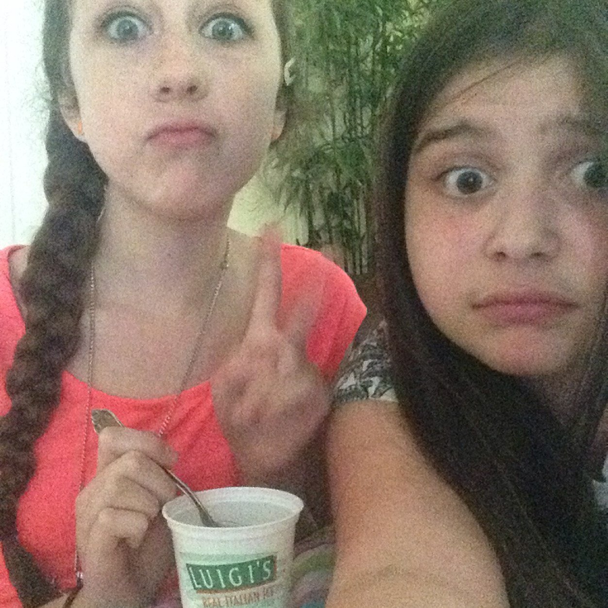 livviedillo's profile picture. i love greys anatomy.