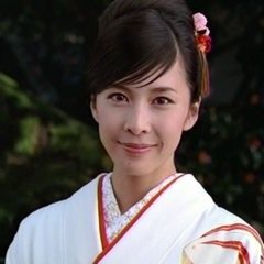 LoveOverflows's profile picture. 