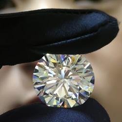 DiamondReporter's profile picture. 