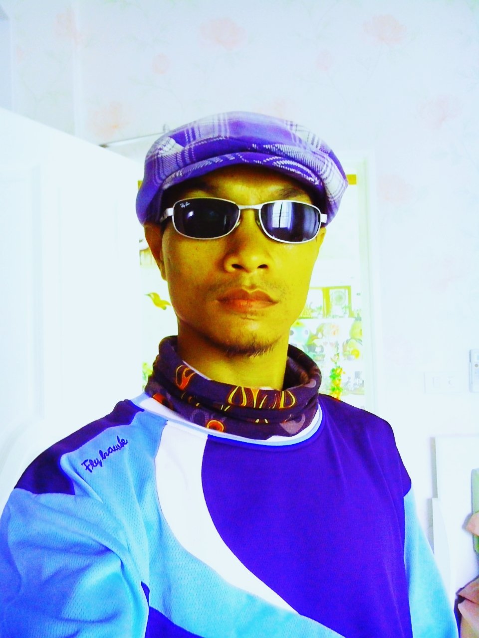 pramoon7997's profile picture. 