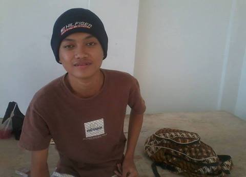 Hiduplah untuk mati || Always Support Manchester United Till I Die ||  ° 7CD8472E My Pin ° 48Family - http://t.co/87KBdnpOwF -