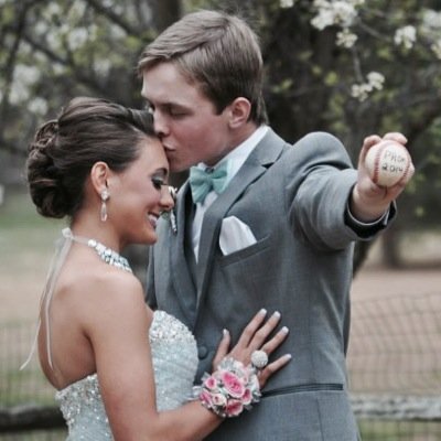 CaileyLauryn's profile picture. Spirit lead me where my trust is without borders
Let me walk upon the waters, Wherever You would call me ✨