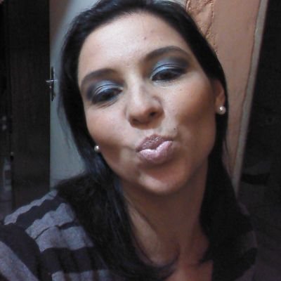 Descubra , o que sou pela minha simples palavra , e não pela minha linda aparência !