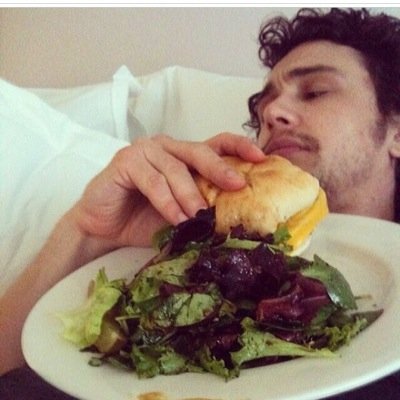 Top10Disgusting's profile picture. This account ranks the top 10 most disgusting celebrities.