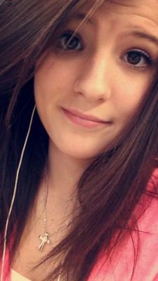 TylerMarie_6's profile picture. Im blunt roastin on a cloud just coastin☁