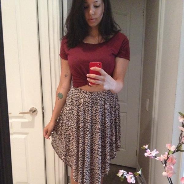 tinaknights's profile picture. 