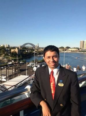 hhhiiii.....I m working in a cruise ship and my job is full of adventure