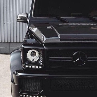 sixsecfootball's profile picture. Not real porn, just luxury G Wagons.