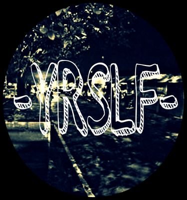 Streetwear,yourlife and dreamself limited product with simple design ||©2013|| sms:085642305020 Pin:232305D0