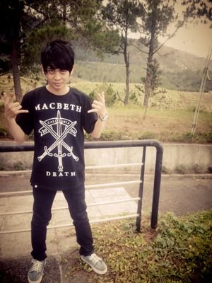 Music its my life and Scream with the voice of an angle and ending of expectation with guitar at Dead with violence - D.W.V