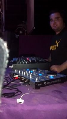 DanielAlgabaDj's profile picture. Pagina oficial con la mejor Musica del momento   con varios estilos musicales Electro latino , comercial , electro house