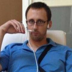 JanisParums's profile picture. Journalist. Runner. Blogger