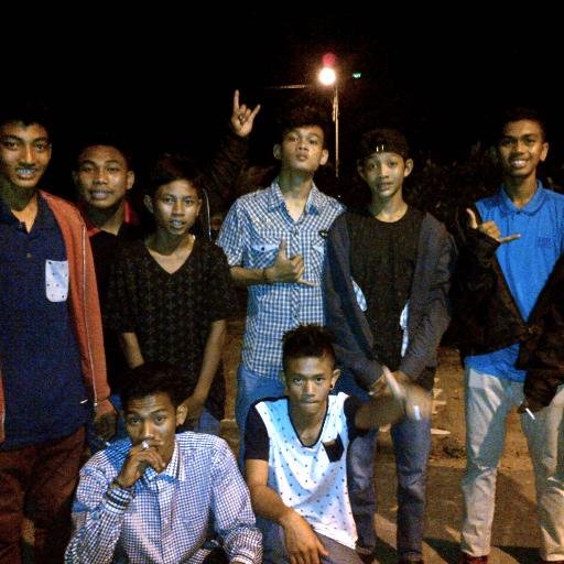 Memetinibous's profile picture. Kacau -,-