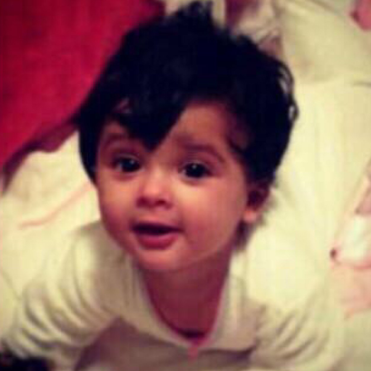 إذا راقت العقول بأفكارها طابت الألسن بحديثها ..♡̷̷̷̷̷̷̷! )