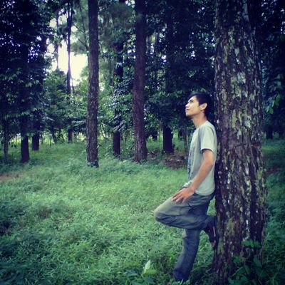 sebelum kita sejauh matahari kita penah sedekat nadi !!!!