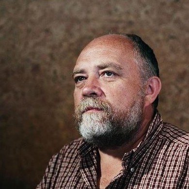 dad of 2, wine idolater, social coach