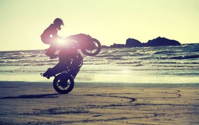 SubhroKundu's profile picture. ''Bhalobasa bhalobase sudhui take , bhalobase bhalobasay badhe je rakhe .!''