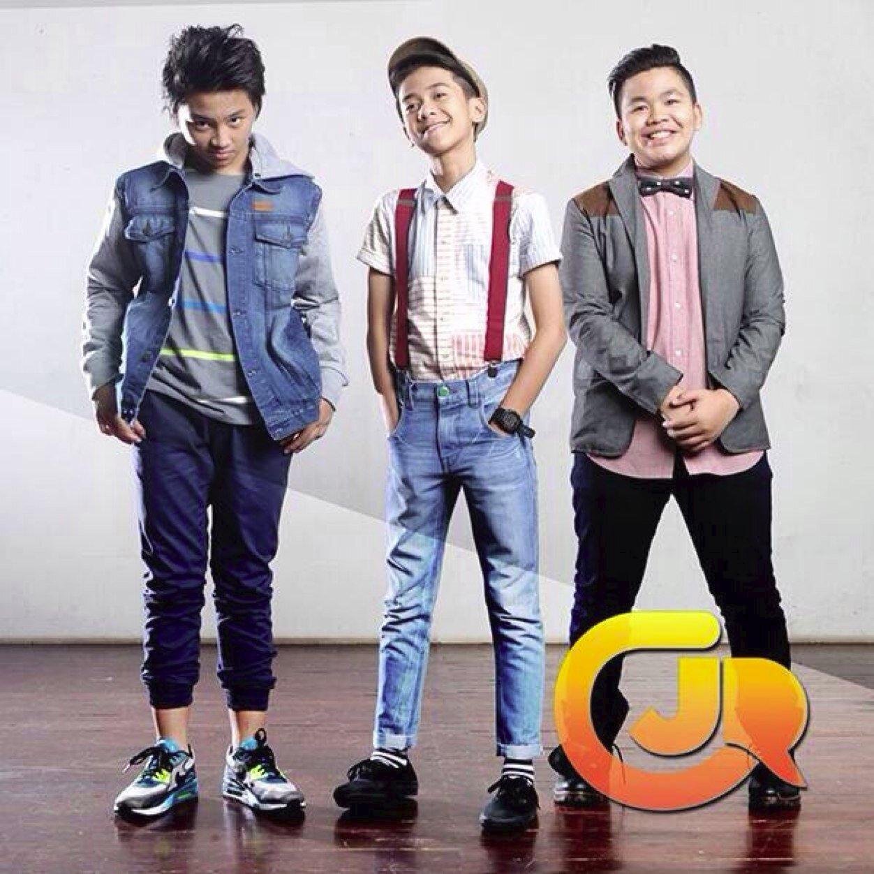 we are comate, always support @CJRisCJR @iqbaale @AlvaroMaldini1 @TeukuRyzki99 @indrabektiasli @patrickeffendi @inbekplus @INBEK @roygoespunk